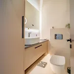 Moderne Designer-maisonette 2 Schlafzimmer Eigene Terrasse Mit Grilltisch Und Fitnessbereich Apartment