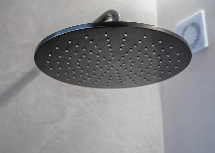 Lägenhet Moderne Designer-maisonette 2 Schlafzimmer Eigene Terrasse Mit Grilltisch Und Fitnessbereich Aglantzia